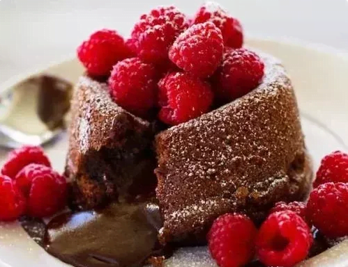 蛋糕店十大品牌有那些？加盟蛋糕店需要了解哪些東西？